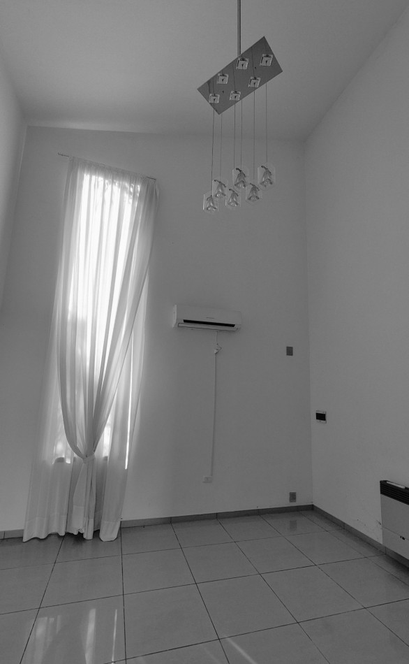 Venta! Casa De 4 Dormitorios Barrio Nuevo Poeta ! Apto Credito!