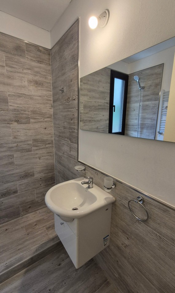 Venta De Muy Lindo Departamento De 3 Dormitorios Con Cochera En Nueva Cordoba!!