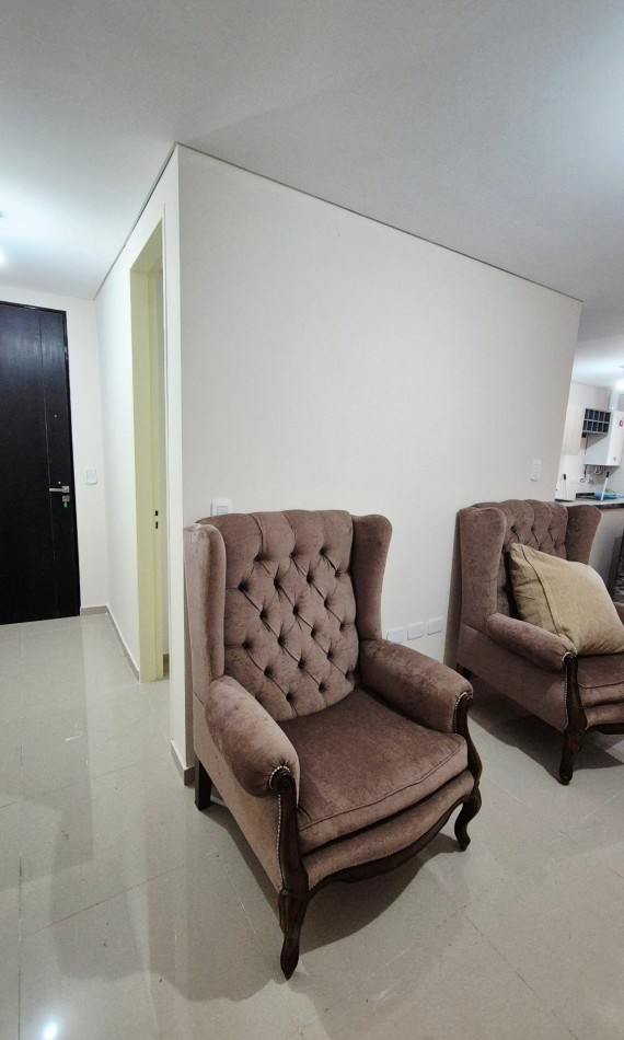 Venta De Muy Lindo Departamento De 3 Dormitorios Con Cochera En Nueva Cordoba!!