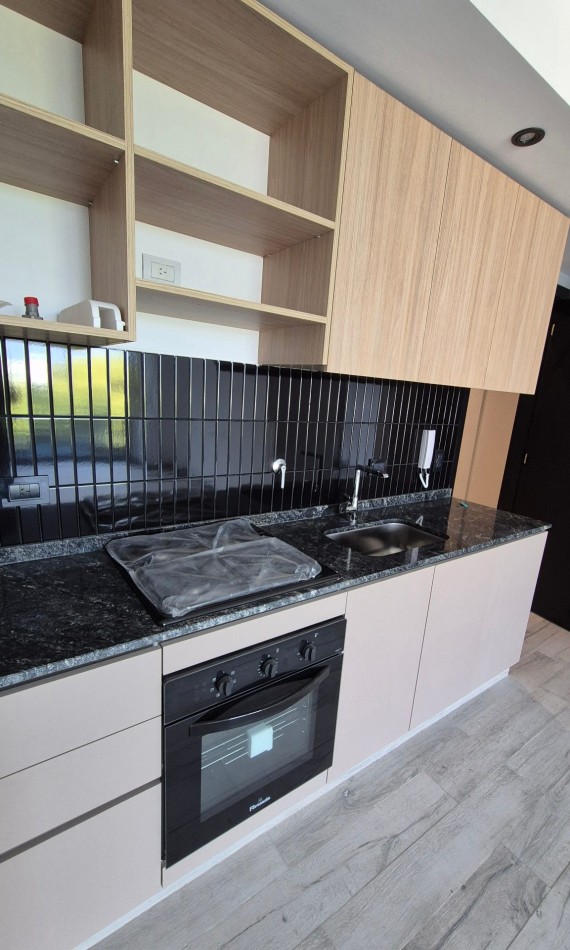 Venta! Departamento De 1 Dormitorio Complejo Okra Barrio Jardin!