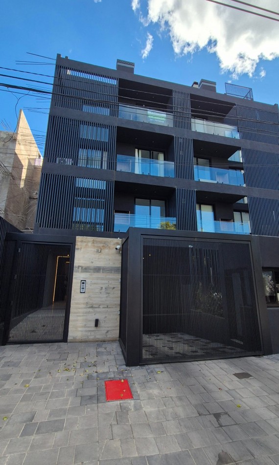 Venta! Departamento De 1 Dormitorio Complejo Okra Barrio Jardin!