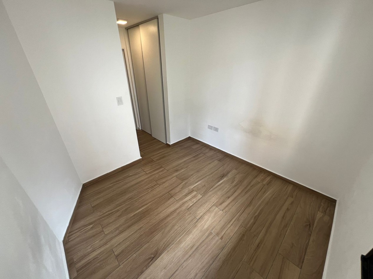 Venta Departamento De 1 Dormitorio Frente Al Parque! Nueva Cordoba!