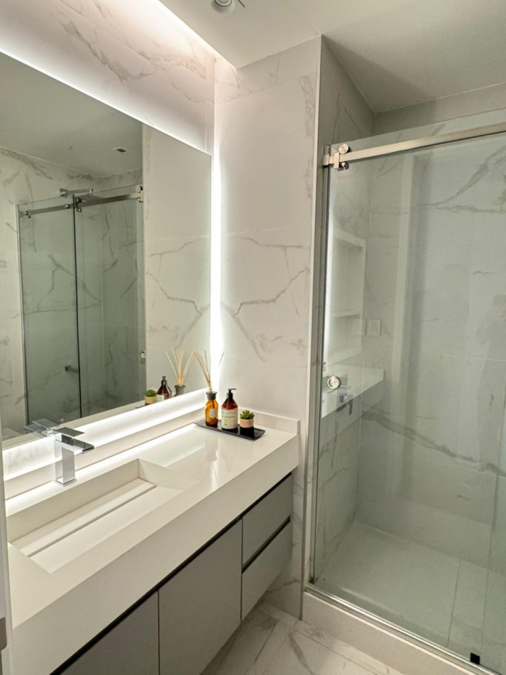 Alquiler departamento PREMIUM de 2 dormitorios PURO CERRO! 
