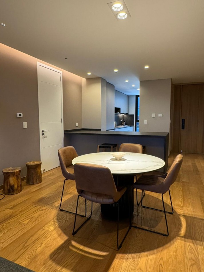 Alquiler departamento PREMIUM de 2 dormitorios PURO CERRO! 