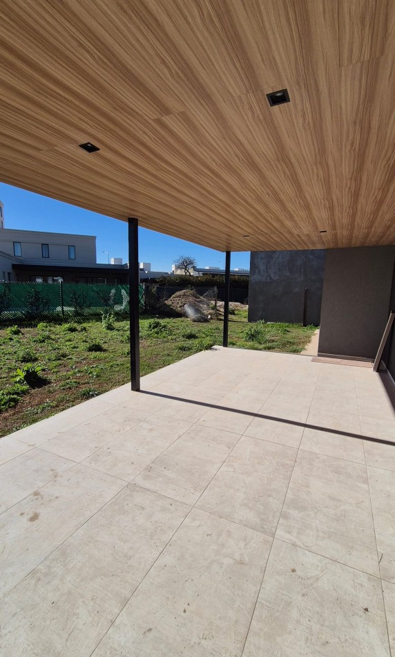 Venta casa a estrenar de 3 dormitorios en Siete Soles! 