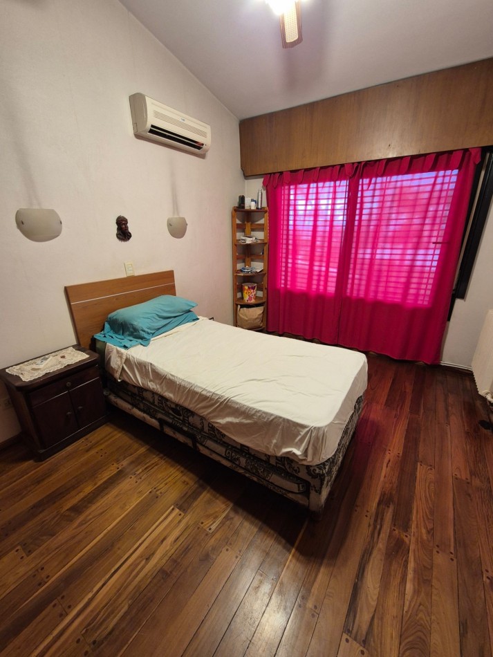 Oportunidad!! Venta ! Importante Casa De 4 Dormitorios Barrio Maipu 2 Seccion!