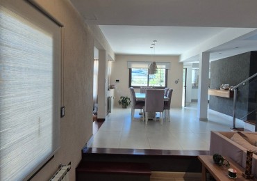 Hermosa Propiedad A La Venta De 3 Dormitorios En Unquillo!